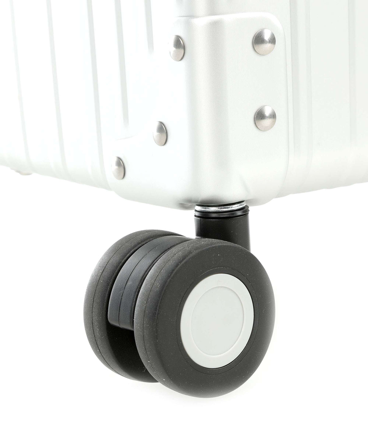 Aleon 30 International Spinner (4 wheels) platinum