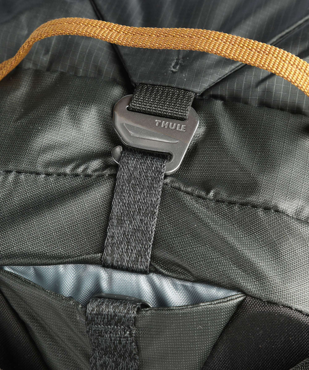 Thule Stir 35 M Hiking backpack obsidian