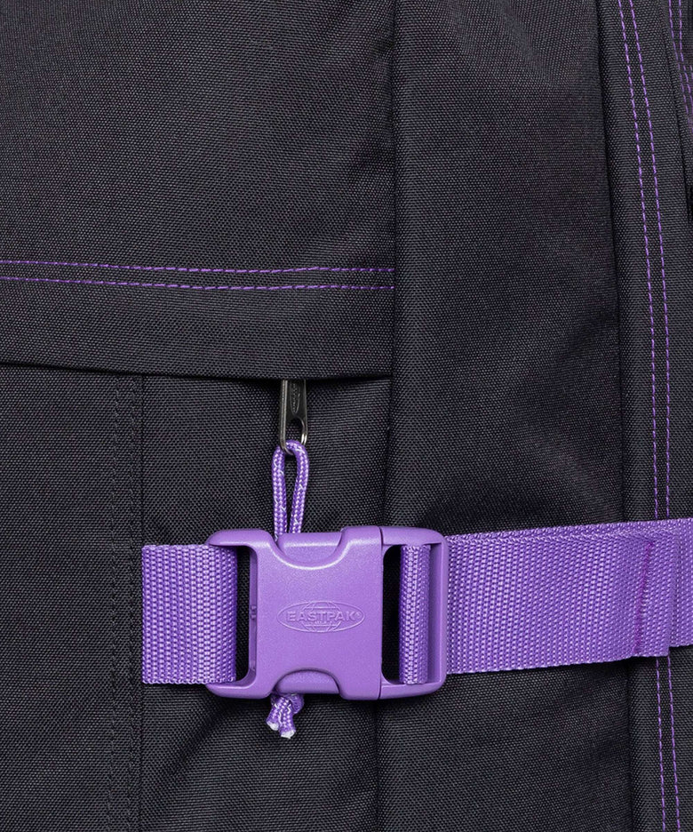 Eastpak Tranverz M Travel bag with wheels kontrast vineyard