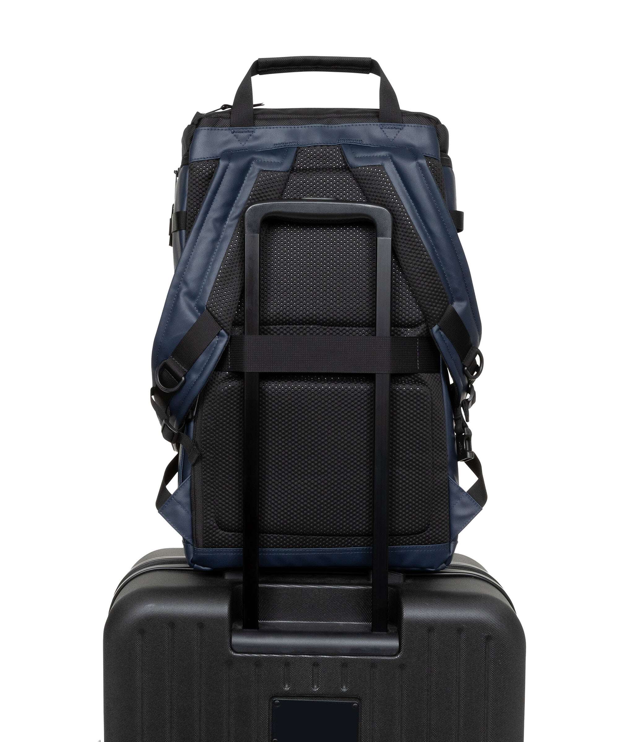 Eastpak Tecum Cnnct Top Backpack admiral