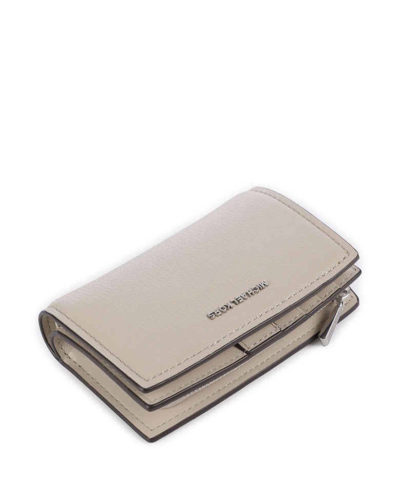 Michael Kors MK Charm Wallet light sand