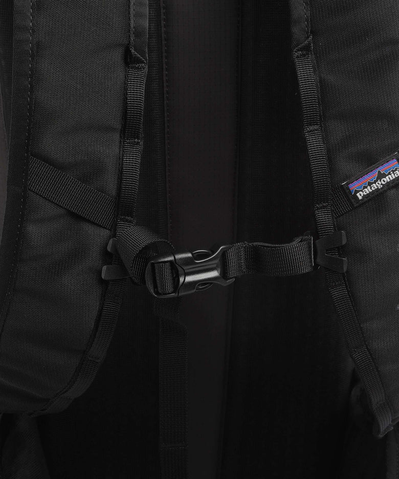 Patagonia Terravia 22 L Backpack black