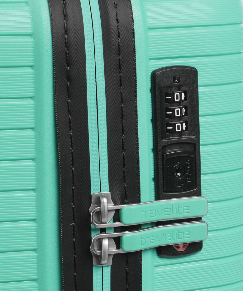 Travelite Orbita Spinner (4 wheels) grün
