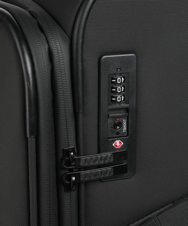 Travelite Briize Spinner (4 wheels) schwarz