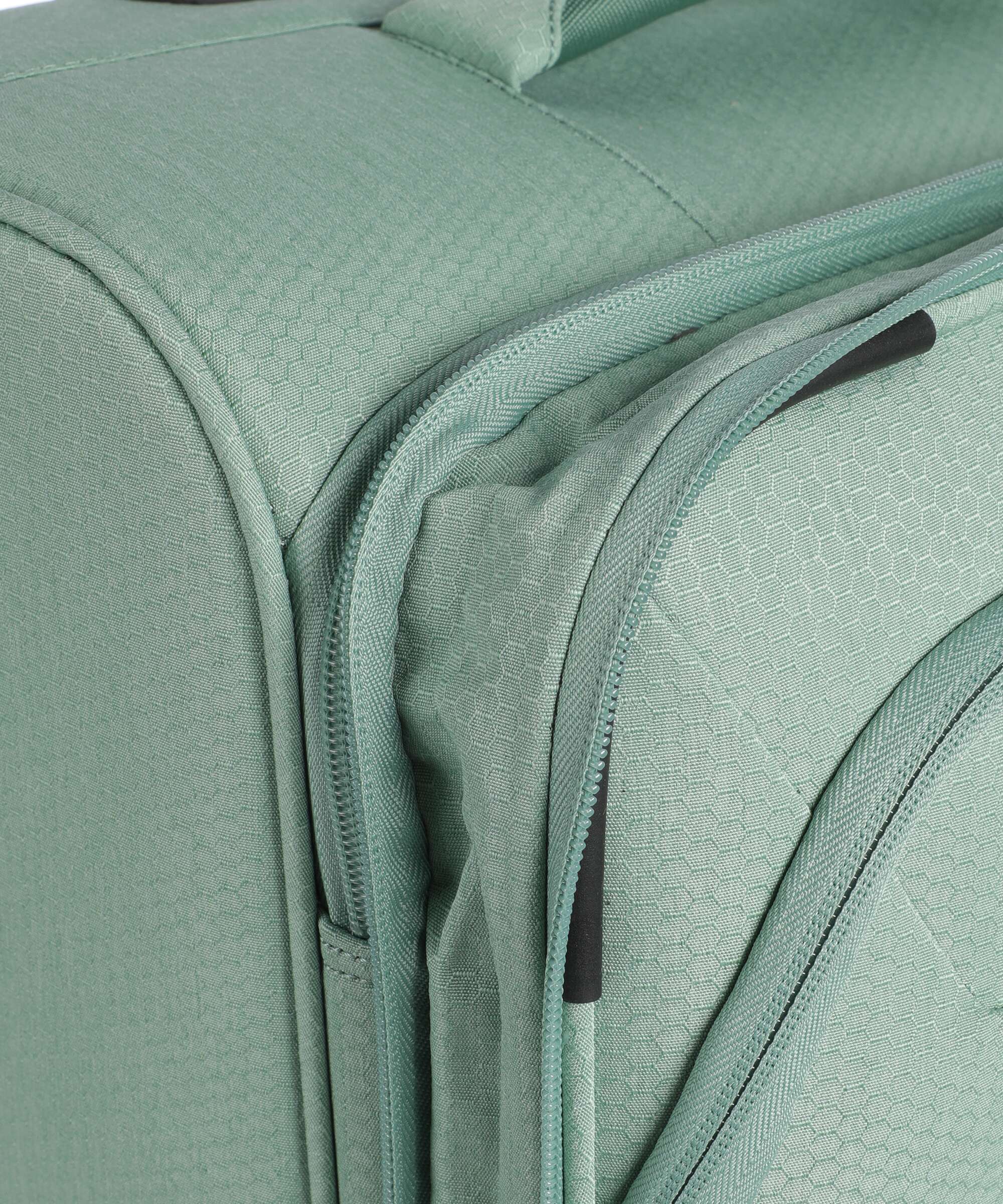 Travelite Kick Off Spinner (4 wheels) sage green