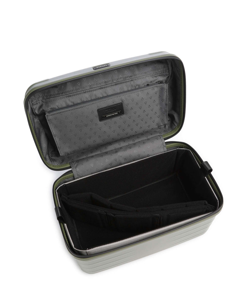Titan Upgrade Beauty case forest green