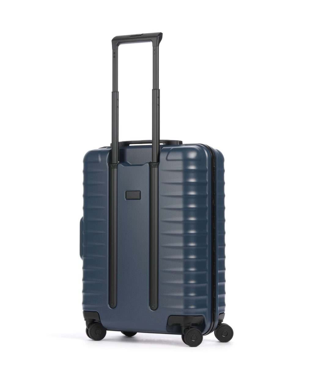 Titan Overseas Spinner (4 wheels) midnight blue