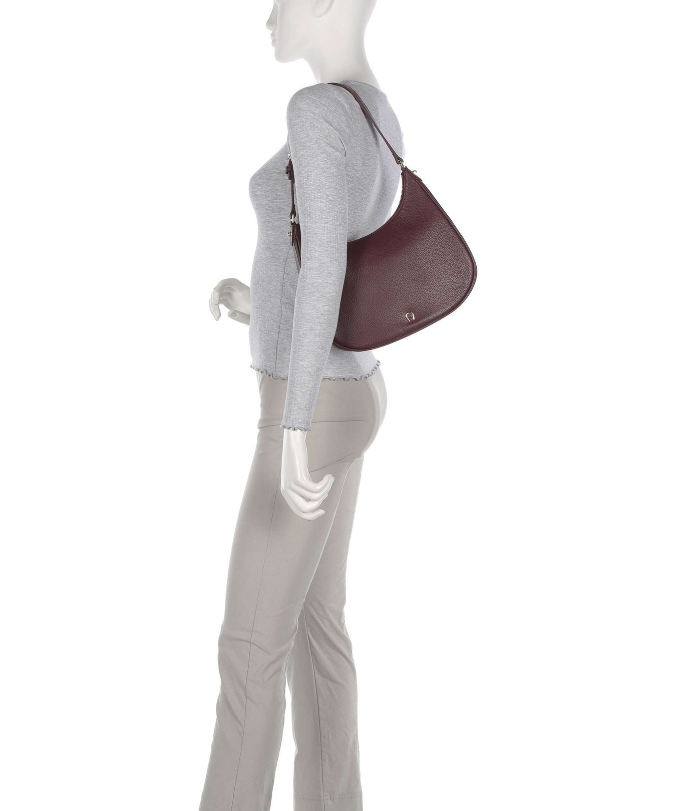 Aigner Diadora M Hobo bag port red