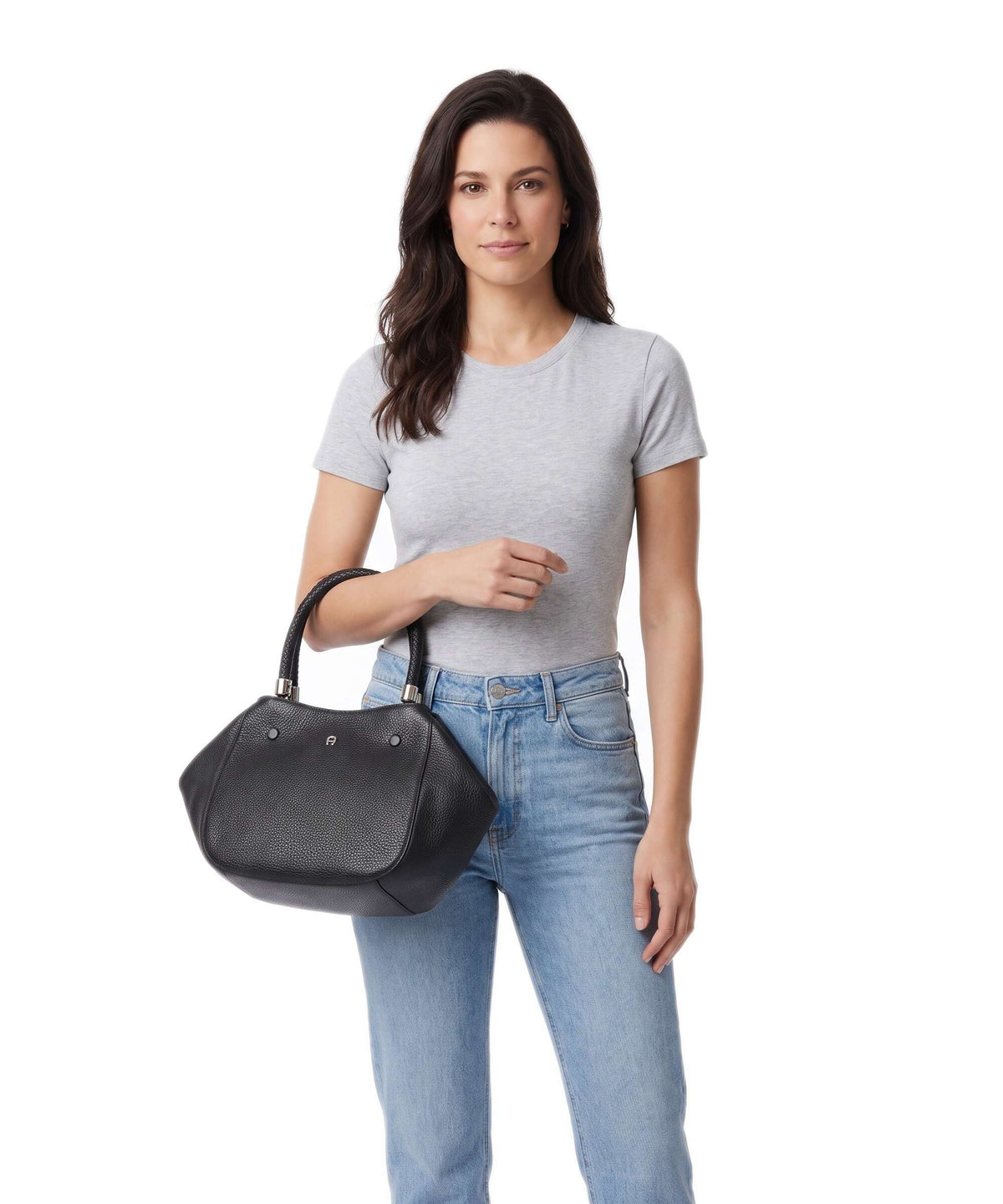 Aigner Carré Soft M Handbag black