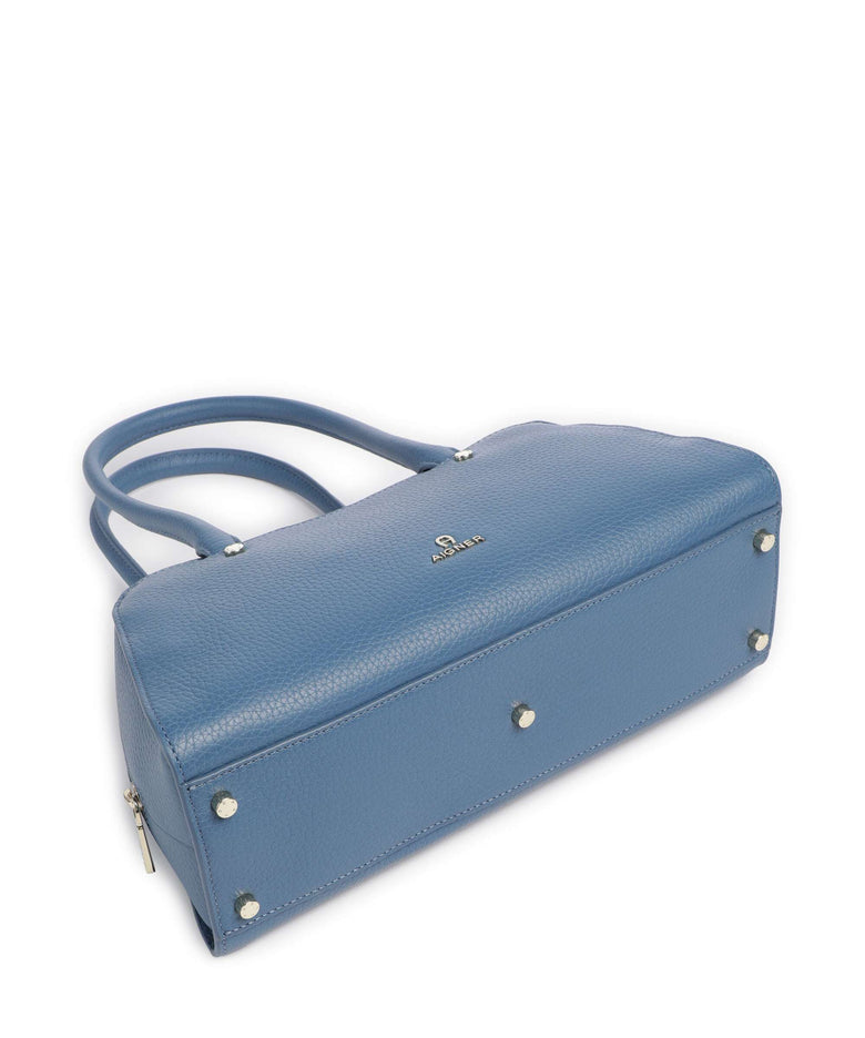Aigner Ivy M Shoulder bag porcelain blue