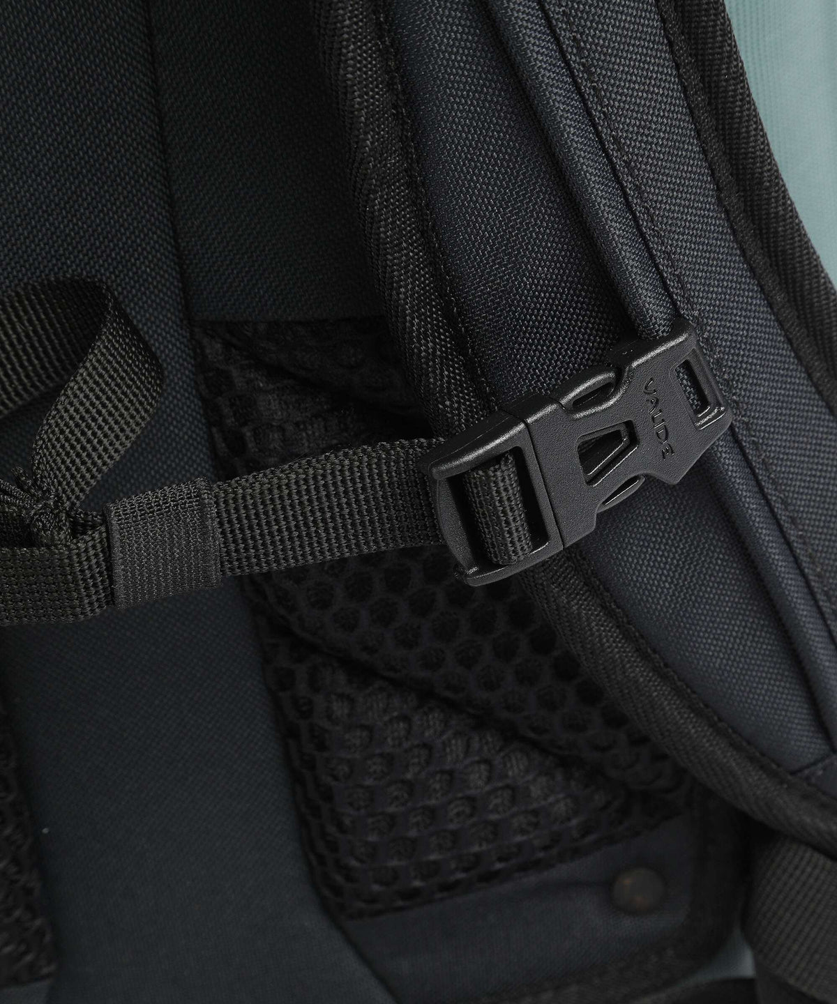 Vaude Proof 22 Backpack dusty forest