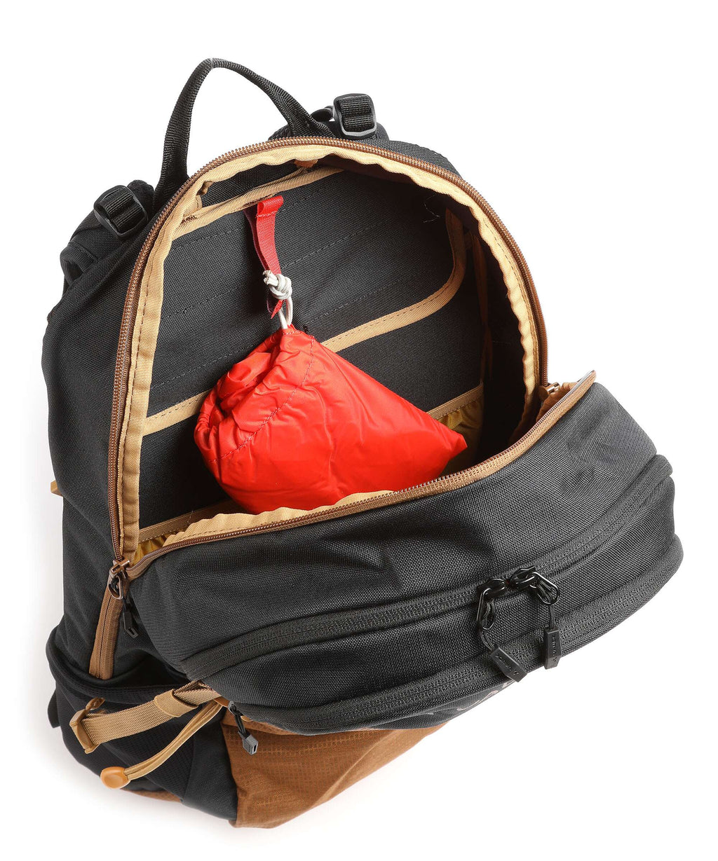 Vaude Wizard 24+4 Hiking backpack black/umbra