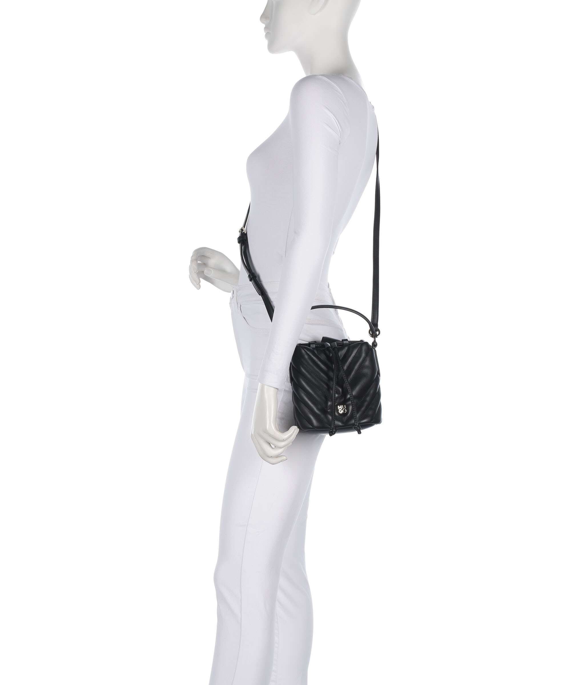 Hugo Chris 2.0 Bucket bag black