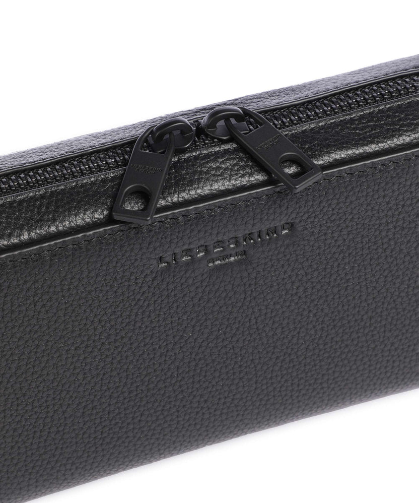 Liebeskind Lou Small Pebble XS Wallet black