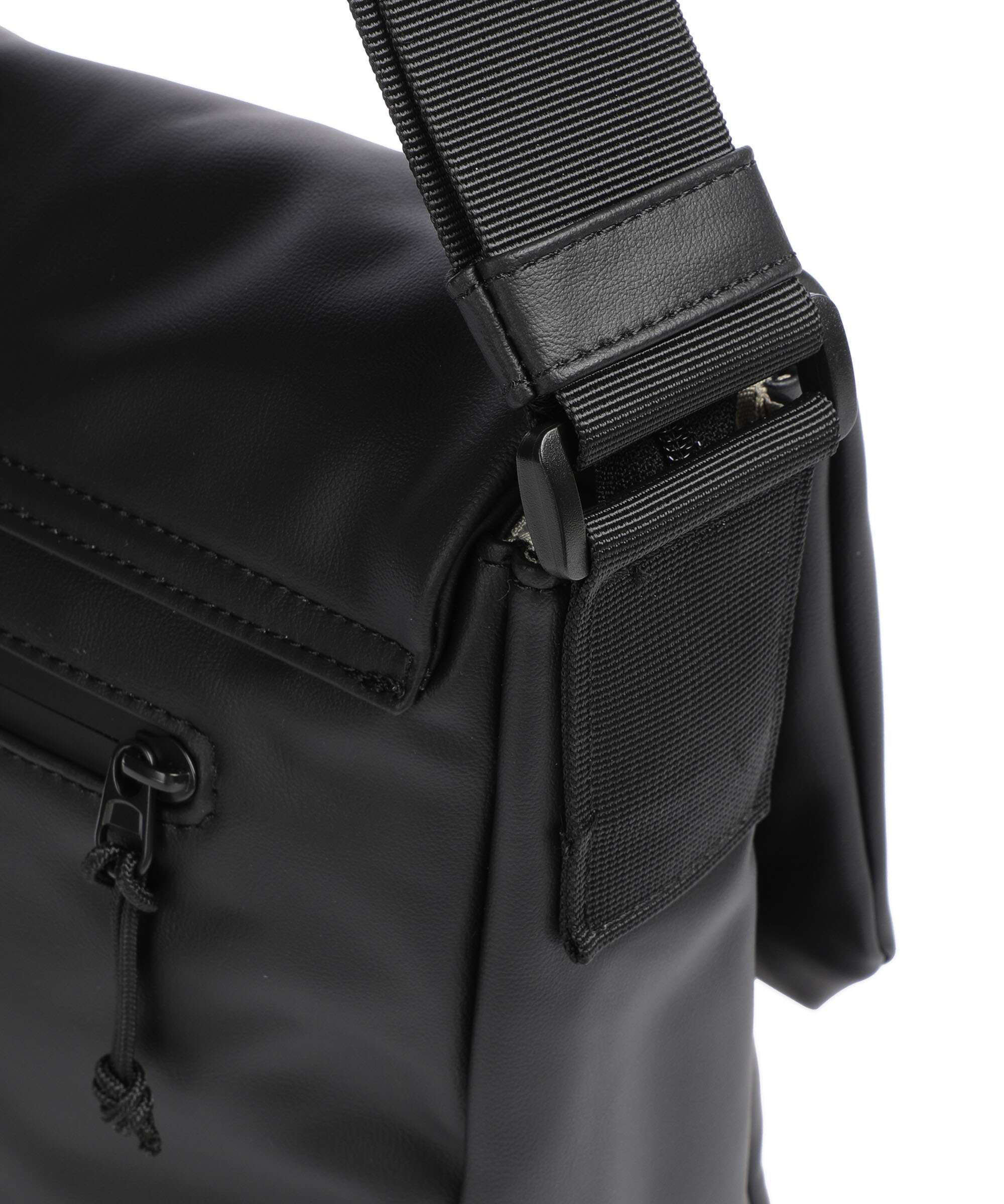 Zwei Cargo CA135 Messenger bag black