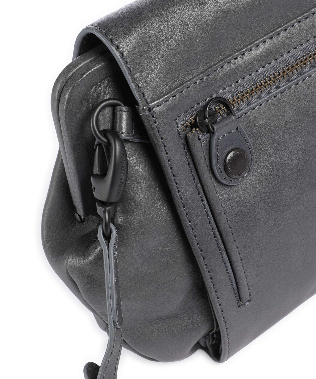 Aunts & Uncles Grandma's Luxury Club Mrs. Madeline Crossbody bag wind