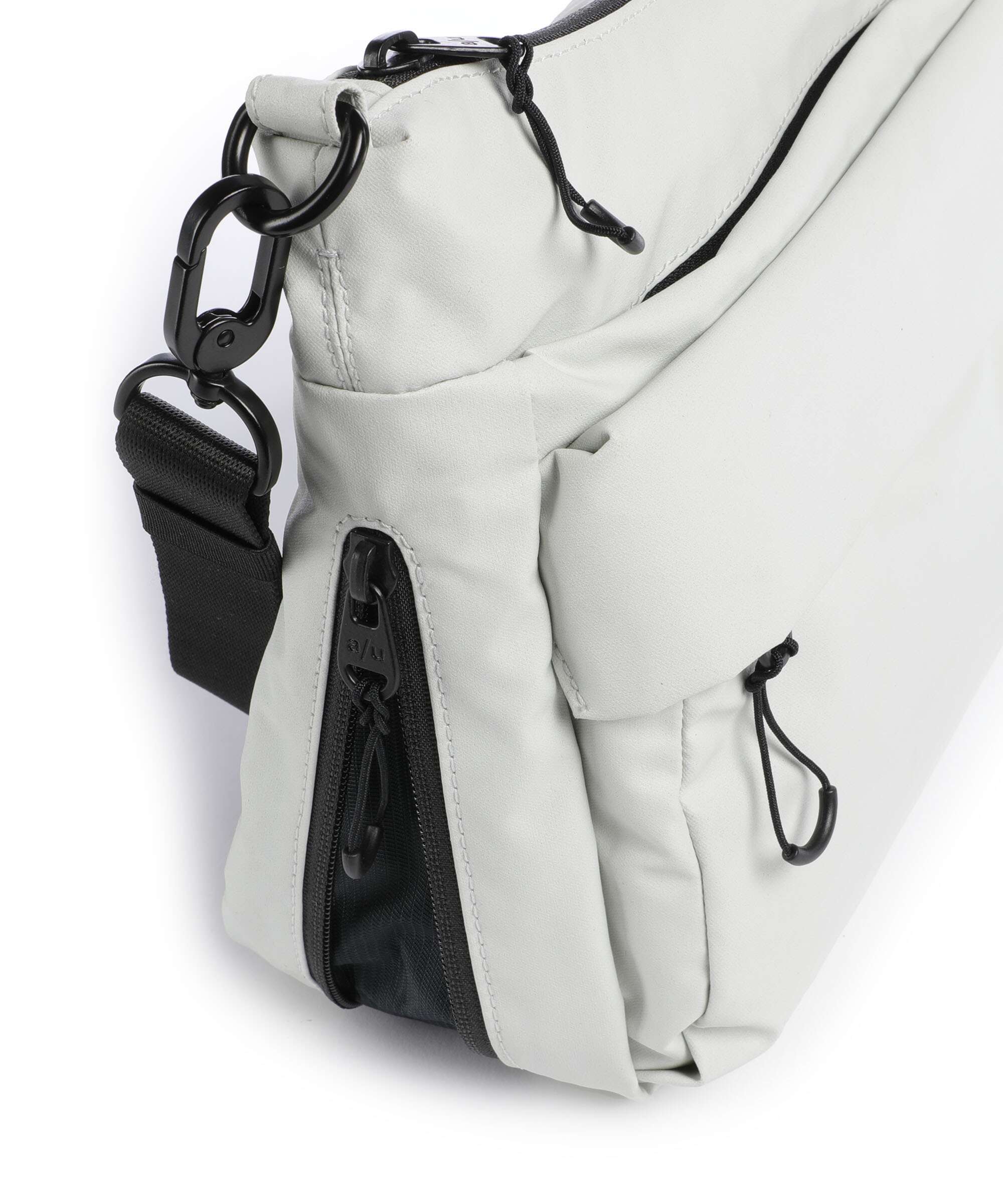Aunts & Uncles Japan RE lite Nanuki Crossbody bag cloud nine
