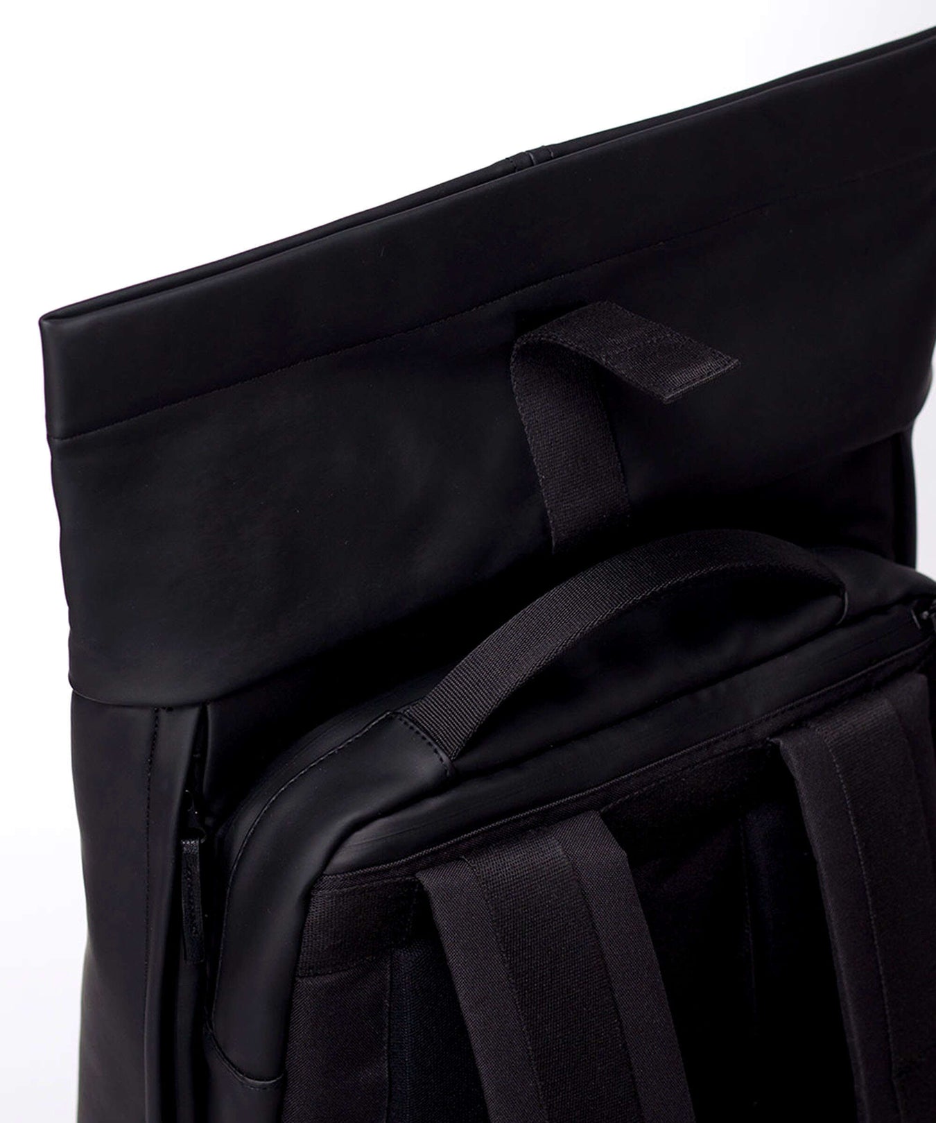 Ucon Acrobatics Lotus Hajo Pro Rolltop backpack black