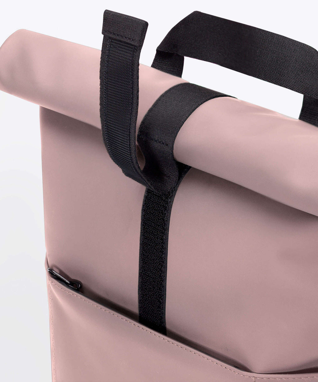 Ucon Acrobatics Lotus Hajo Mini Rolltop backpack rose