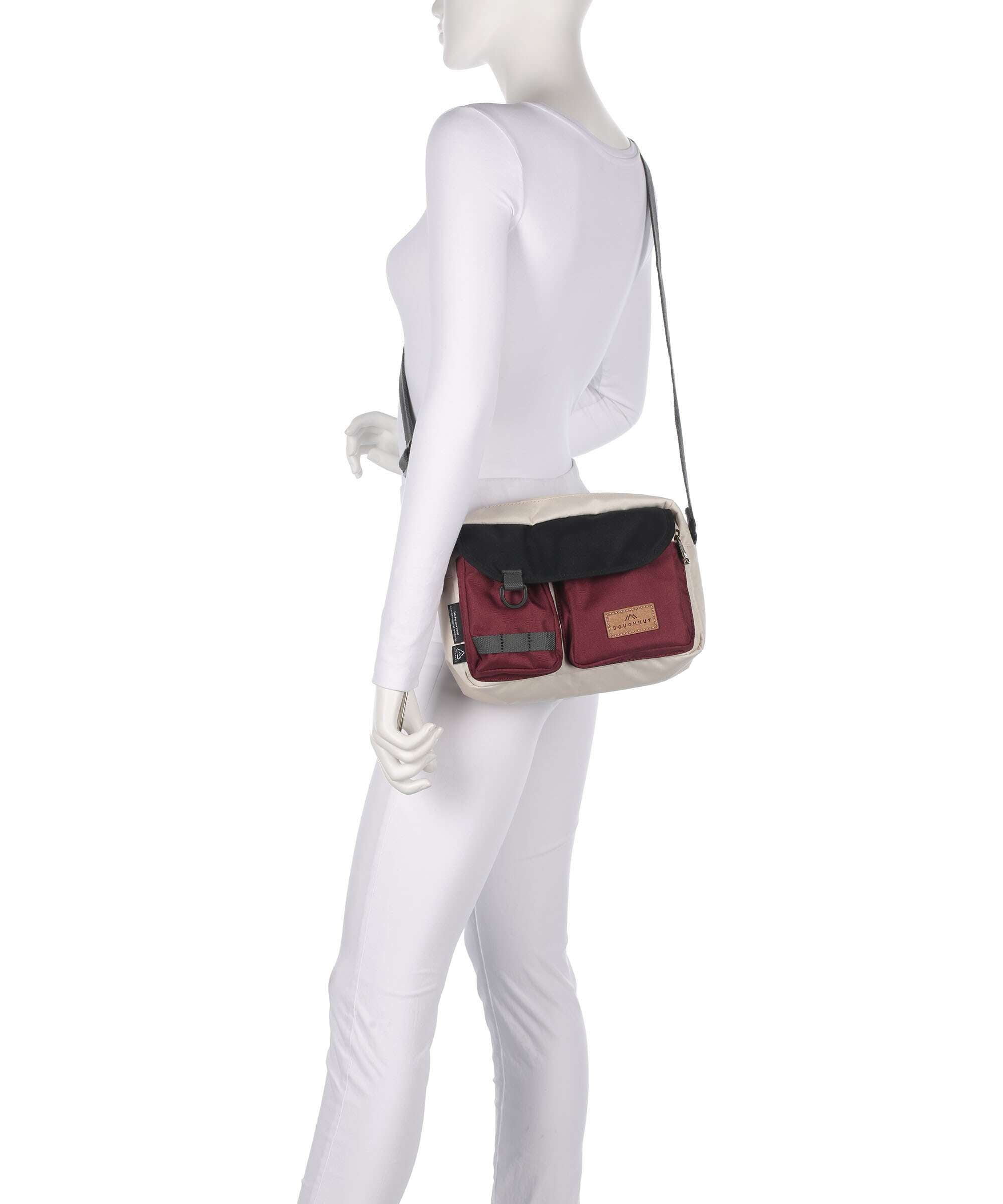 Doughnut Reborn Mission Lite Crossbody bag stone/wine