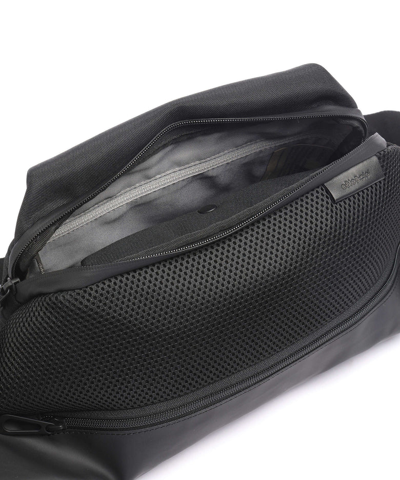 Côte&Ciel Obsidian Isarau Fanny pack black