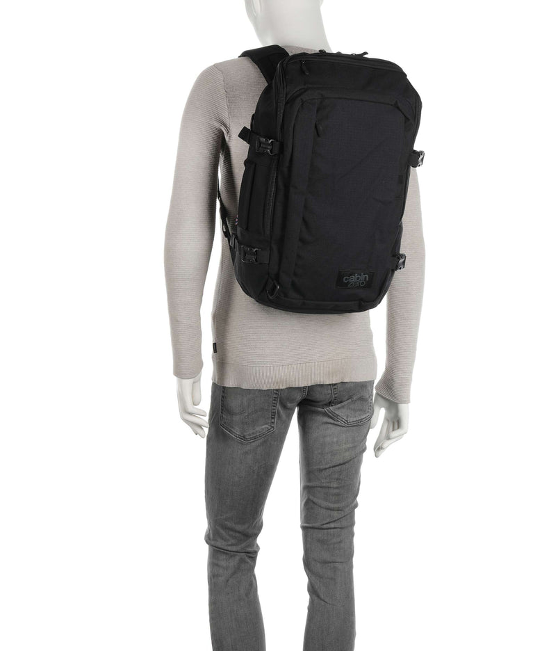Cabin Zero ADV 32 Travel backpack miami magenta