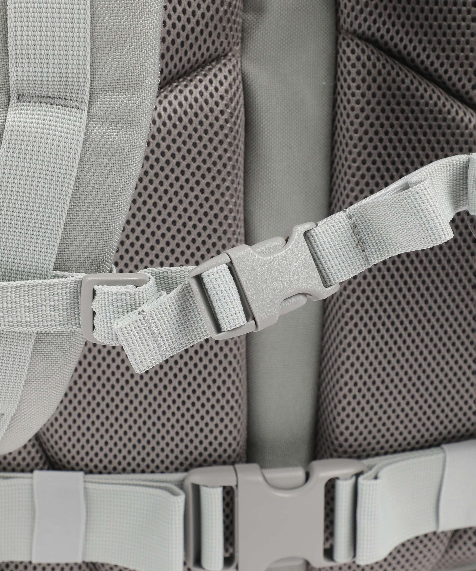 Cabin Zero Military 44 Travel backpack frosty morning