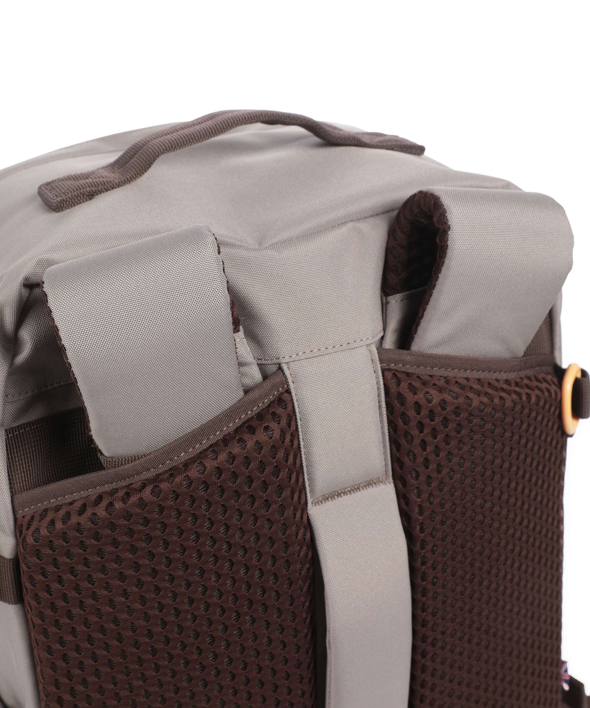 Cabin Zero Classic Plus 32 Travel backpack grey moor