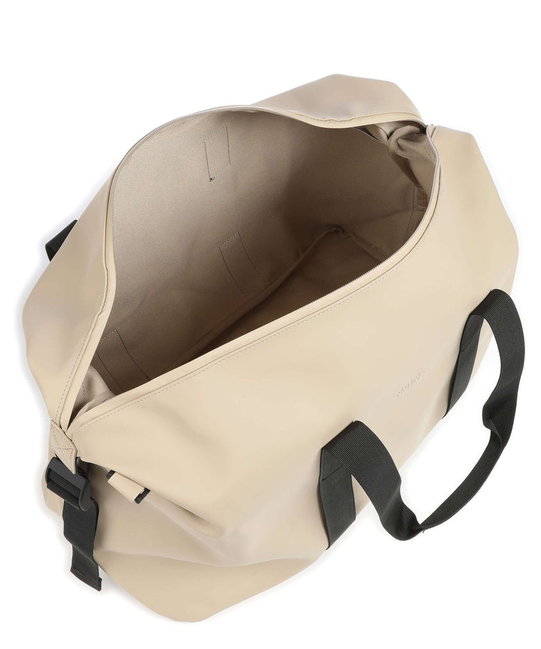 Rains Hilo Weekend bag sand