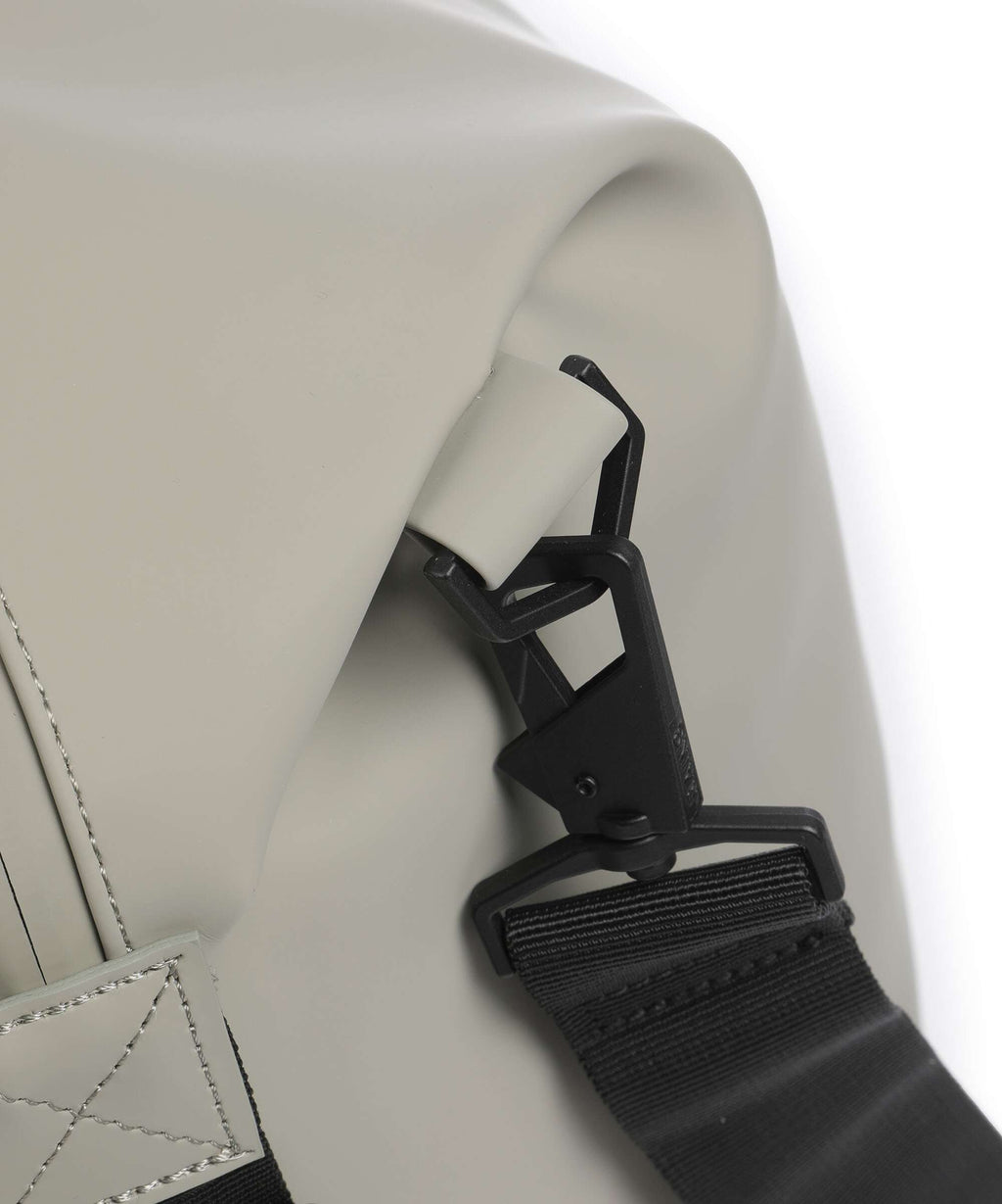 Rains Hilo Large Weekend bag drift