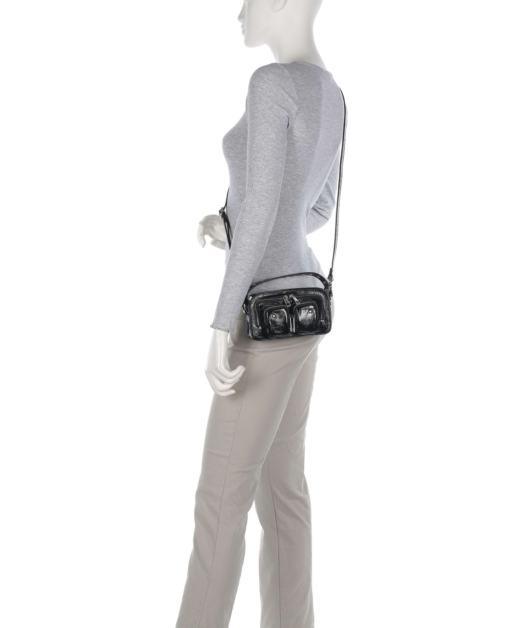 Núnoo New Zealand Helena Crossbody bag black