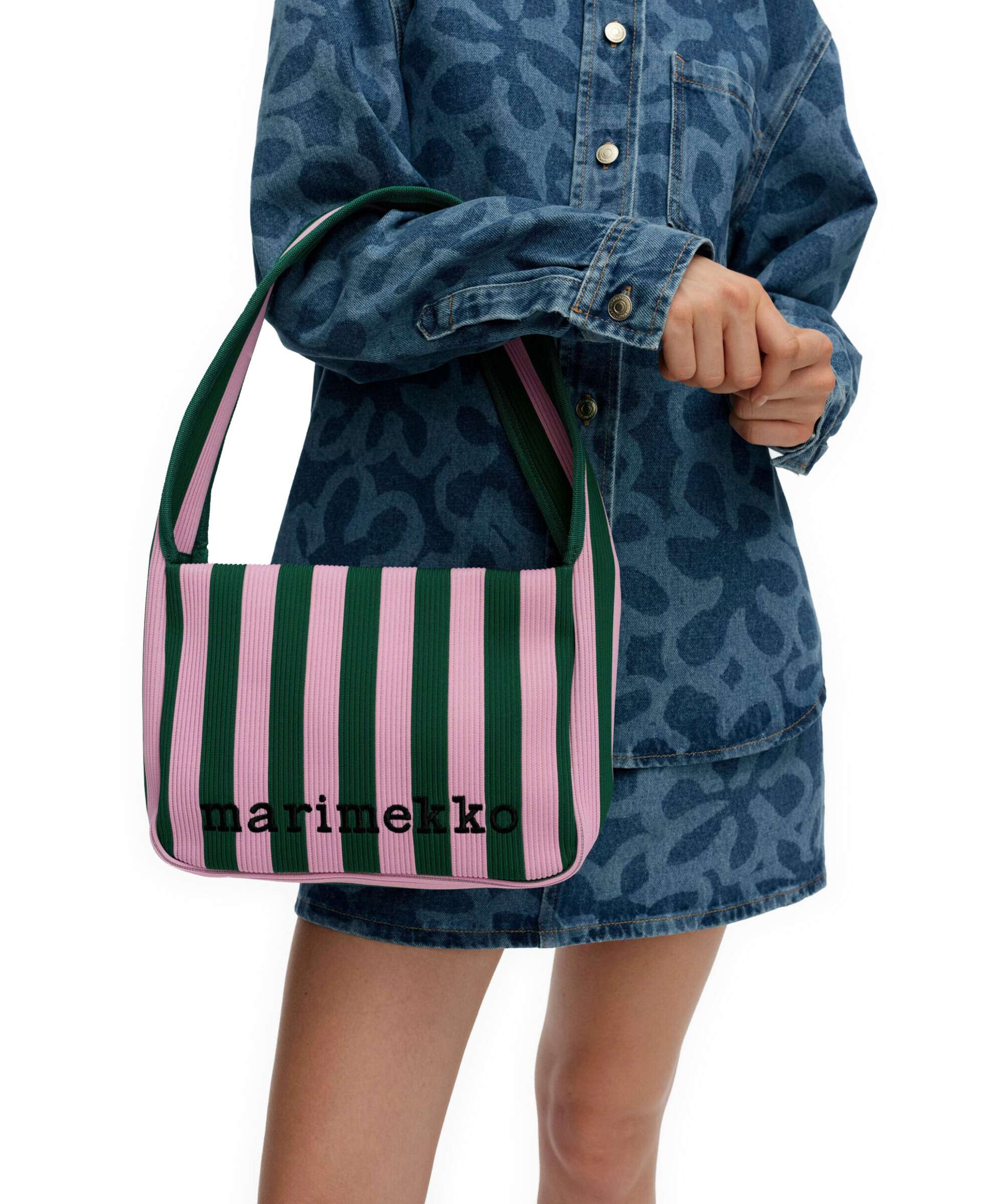 Marimekko Knitted Merirosvo Shoulder bag pink/dark green