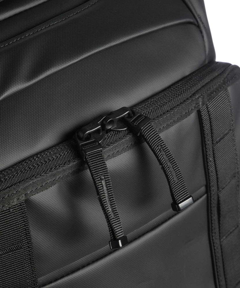 Db Hugger 90 Travel bag with wheels black out