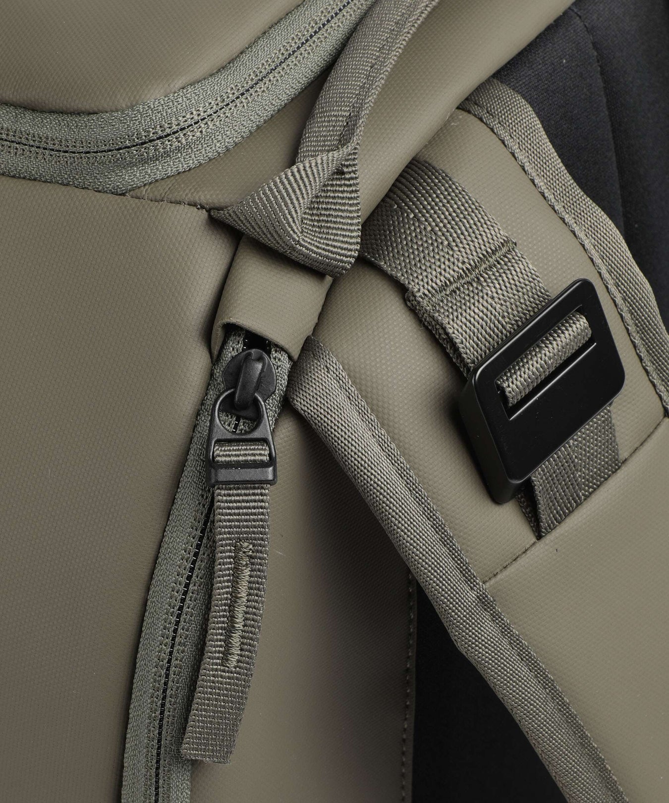 Db Ramverk 21 Backpack moss green