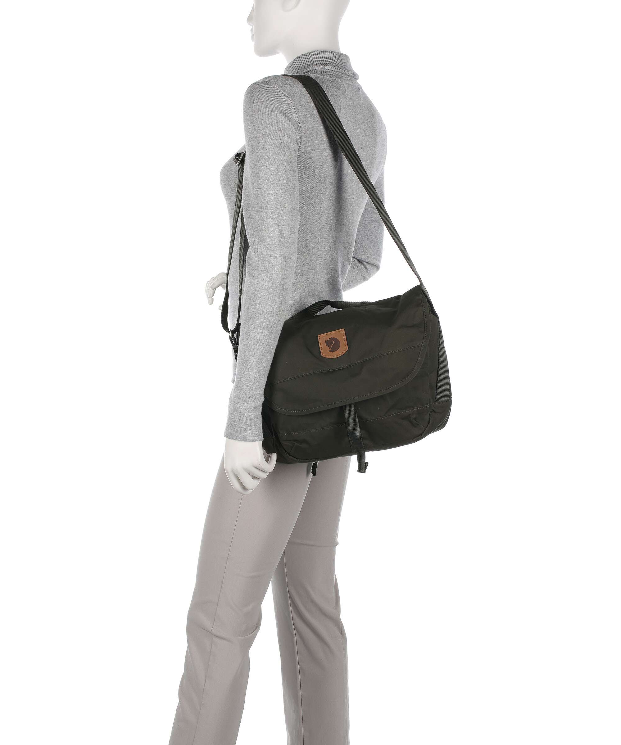 Fjällräven Greenland Small Messenger bag forest green