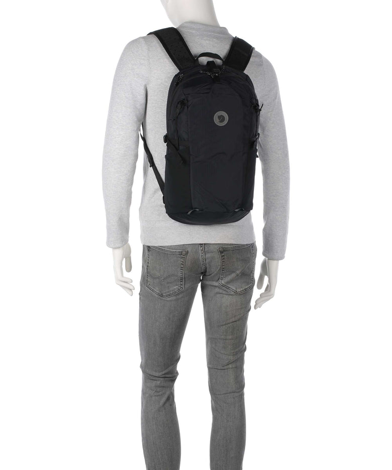 Fjällräven Abisko Soft 16 Trekking backpack black