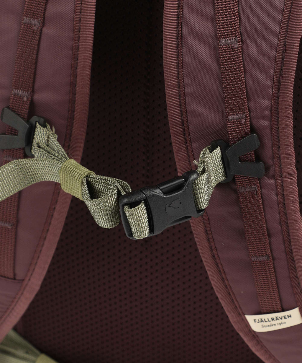 Fjällräven High Coast 24 Rolltop backpack blackberry