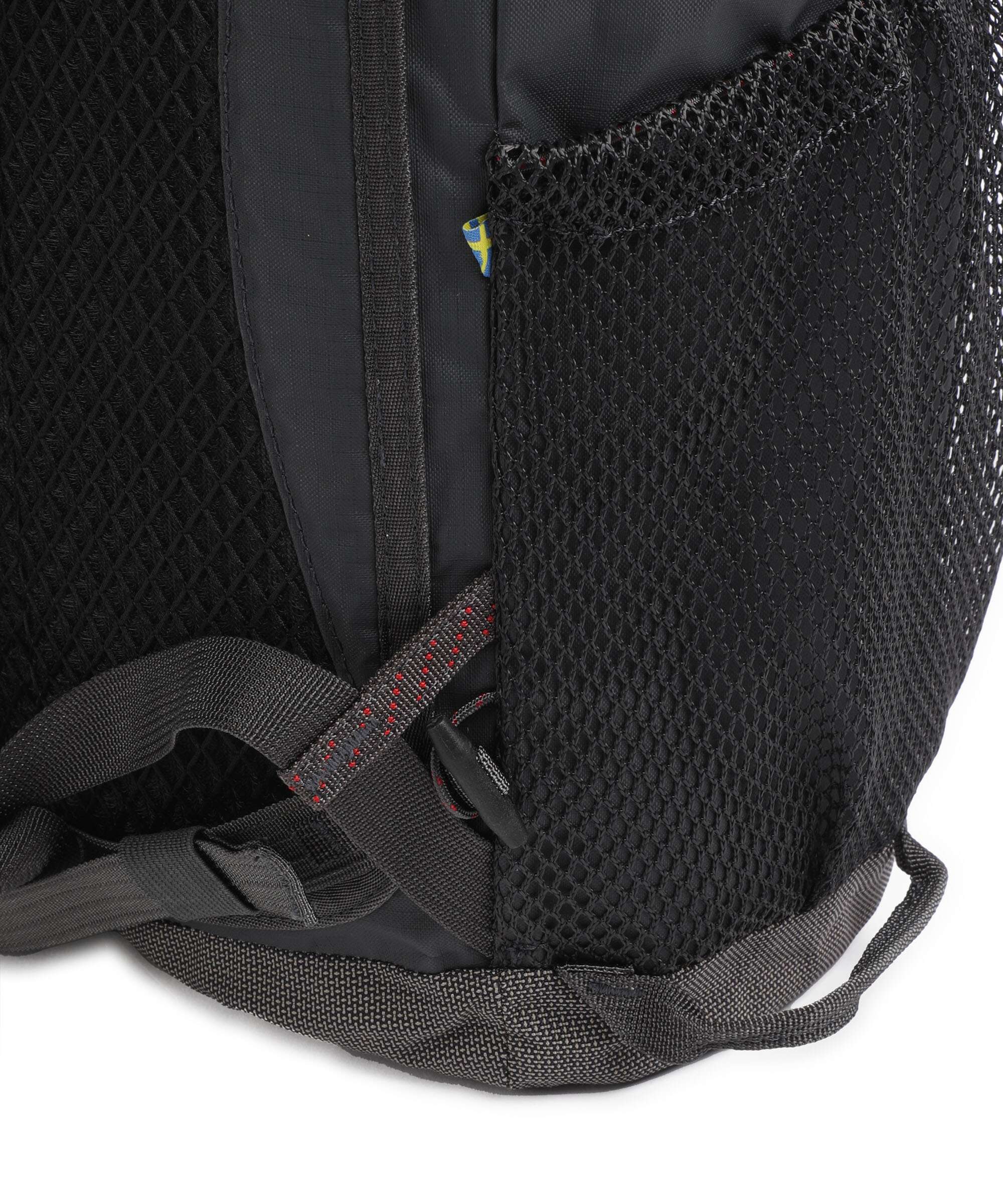 Klättermusen Fjörm 18 Trekking backpack raven
