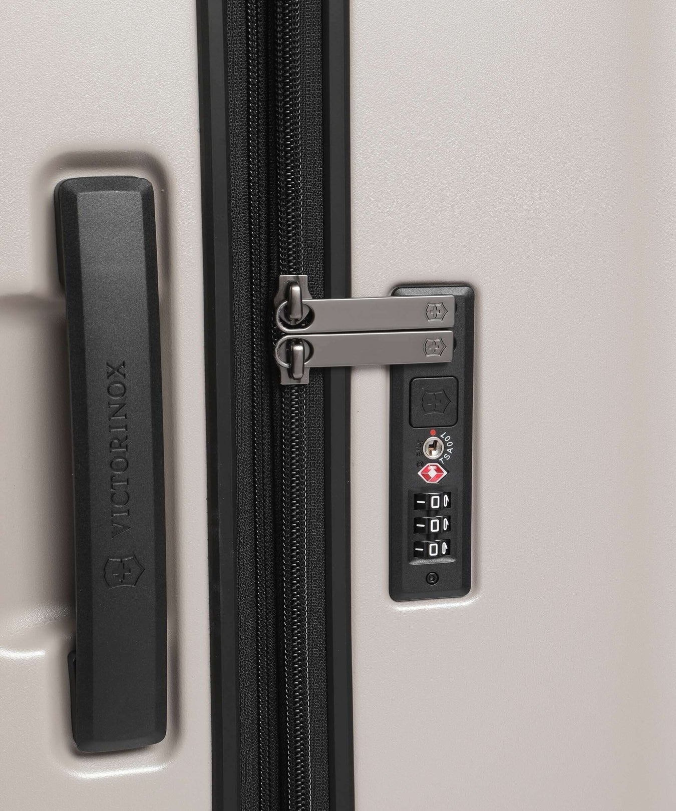 Victorinox Airox Advanced L Spinner (4 wheels) stone white