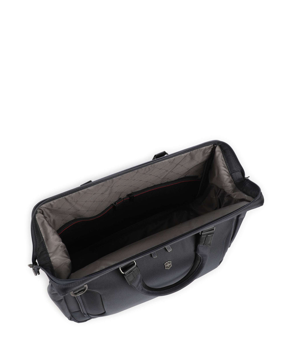 Victorinox Werks Traveler 7.0 Weekend bag navy blue