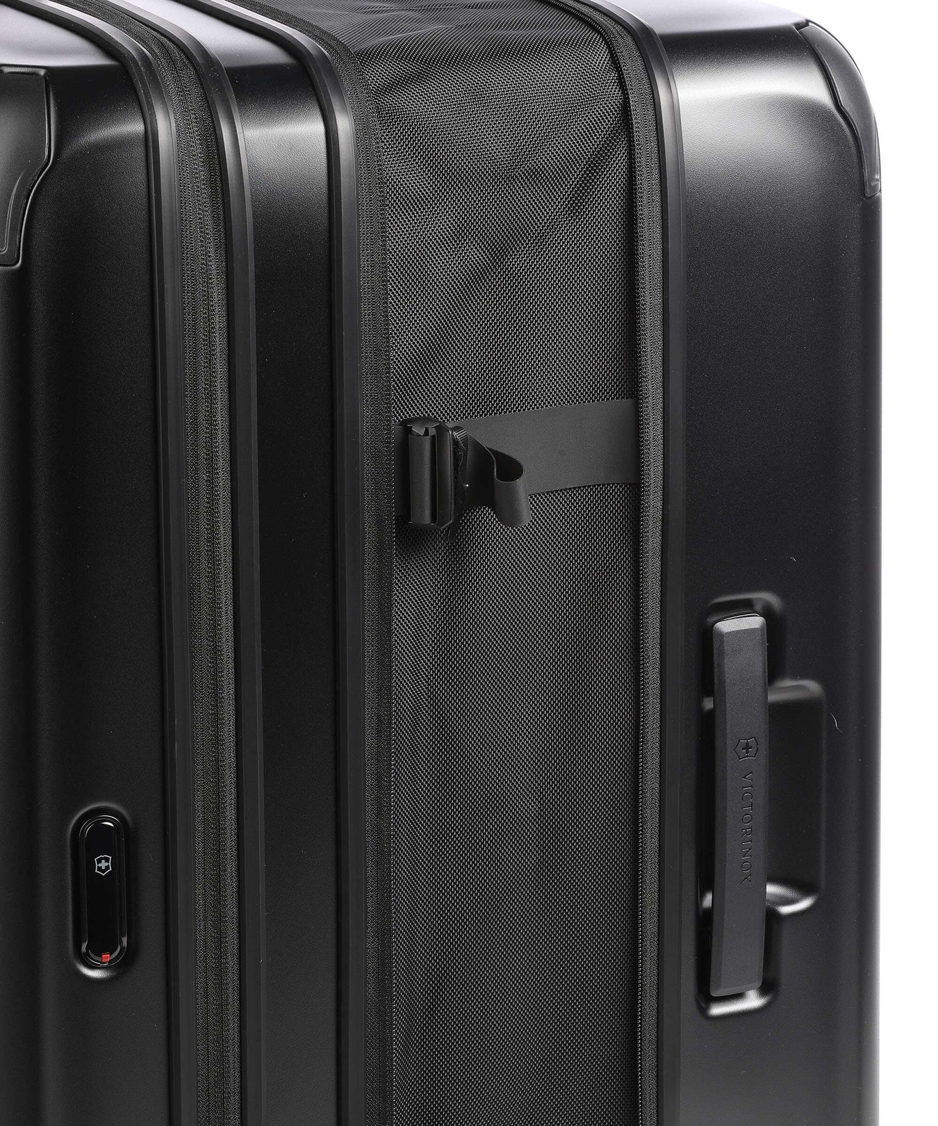 Victorinox Spectra 3.0 Exp Medium Spinner (4 wheels) black