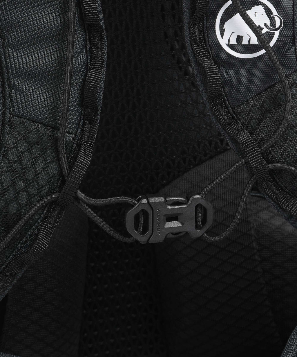 Mammut Ducan 26 W Hiking backpack black