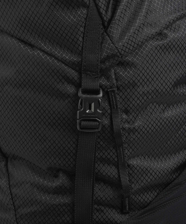 Mammut Ducan 32 W Hiking backpack black