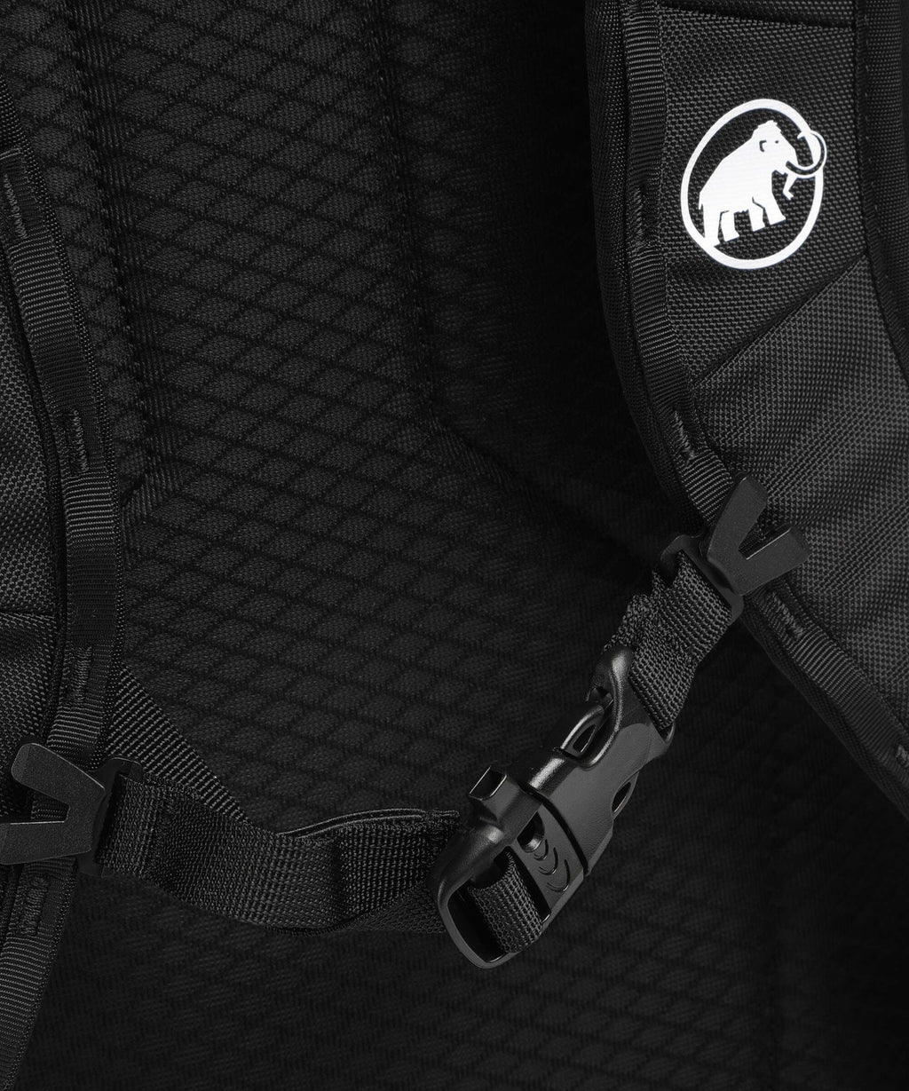 Mammut Nirvana 18 Hiking backpack strata/black