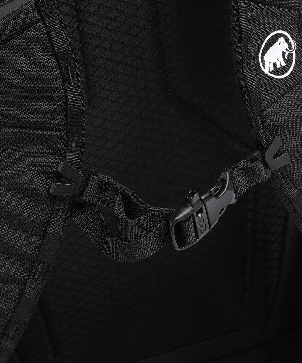 Mammut Nirvana 28 Hiking backpack strata/black
