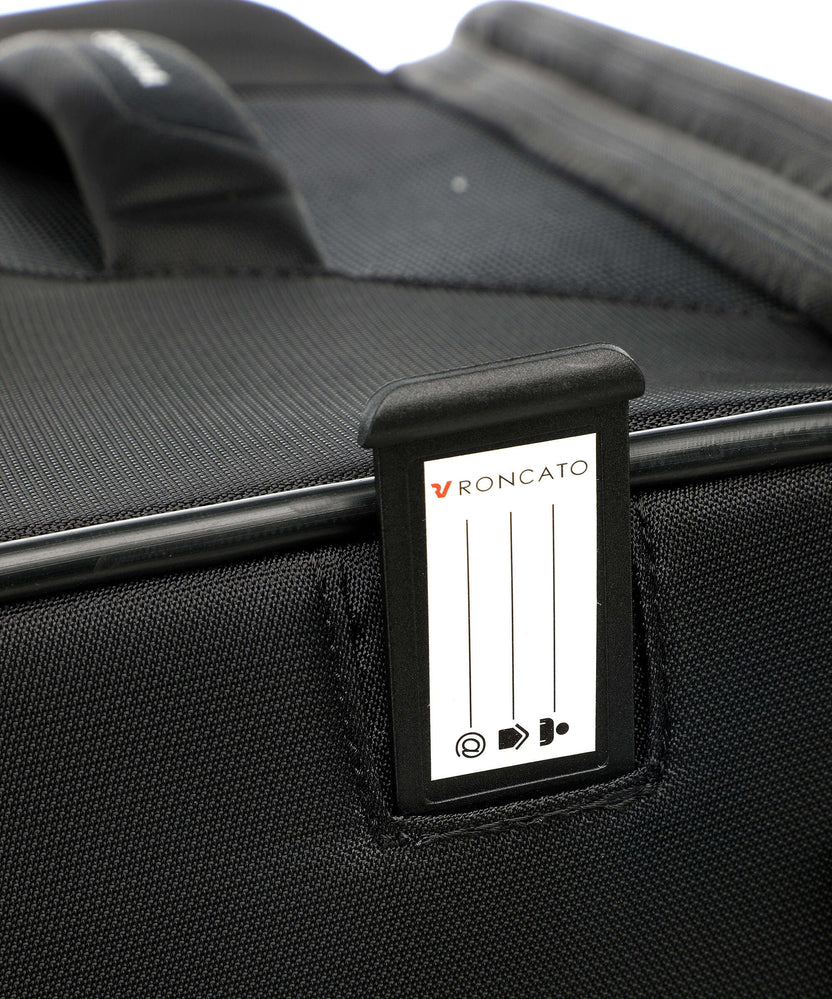 Roncato Joy Spinner (4 wheels) nero