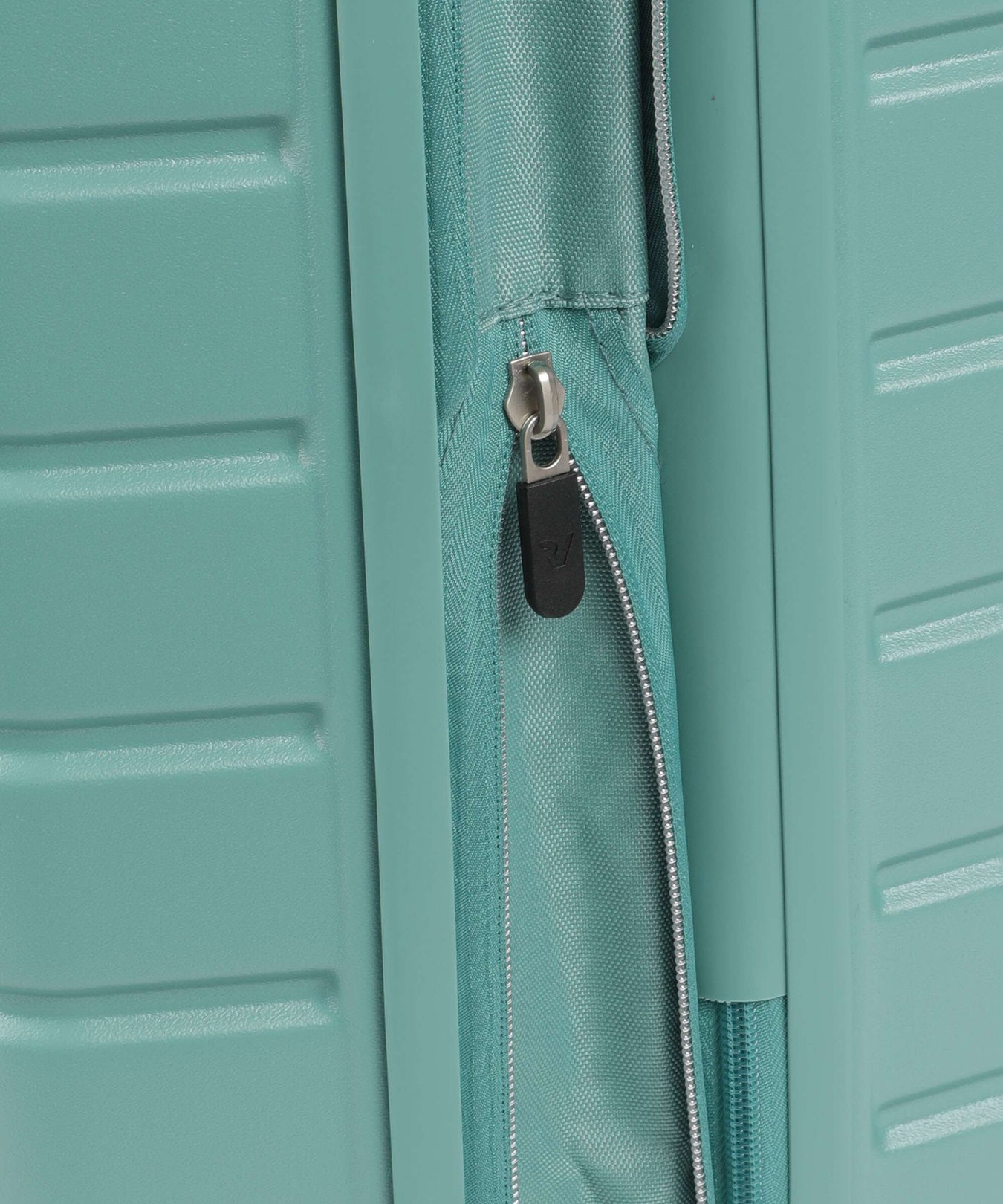 Roncato ReLife Spinner (4 wheels) salvia