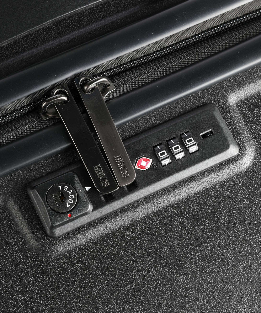 Brics BY Ulisse Spinner (4 wheels) black