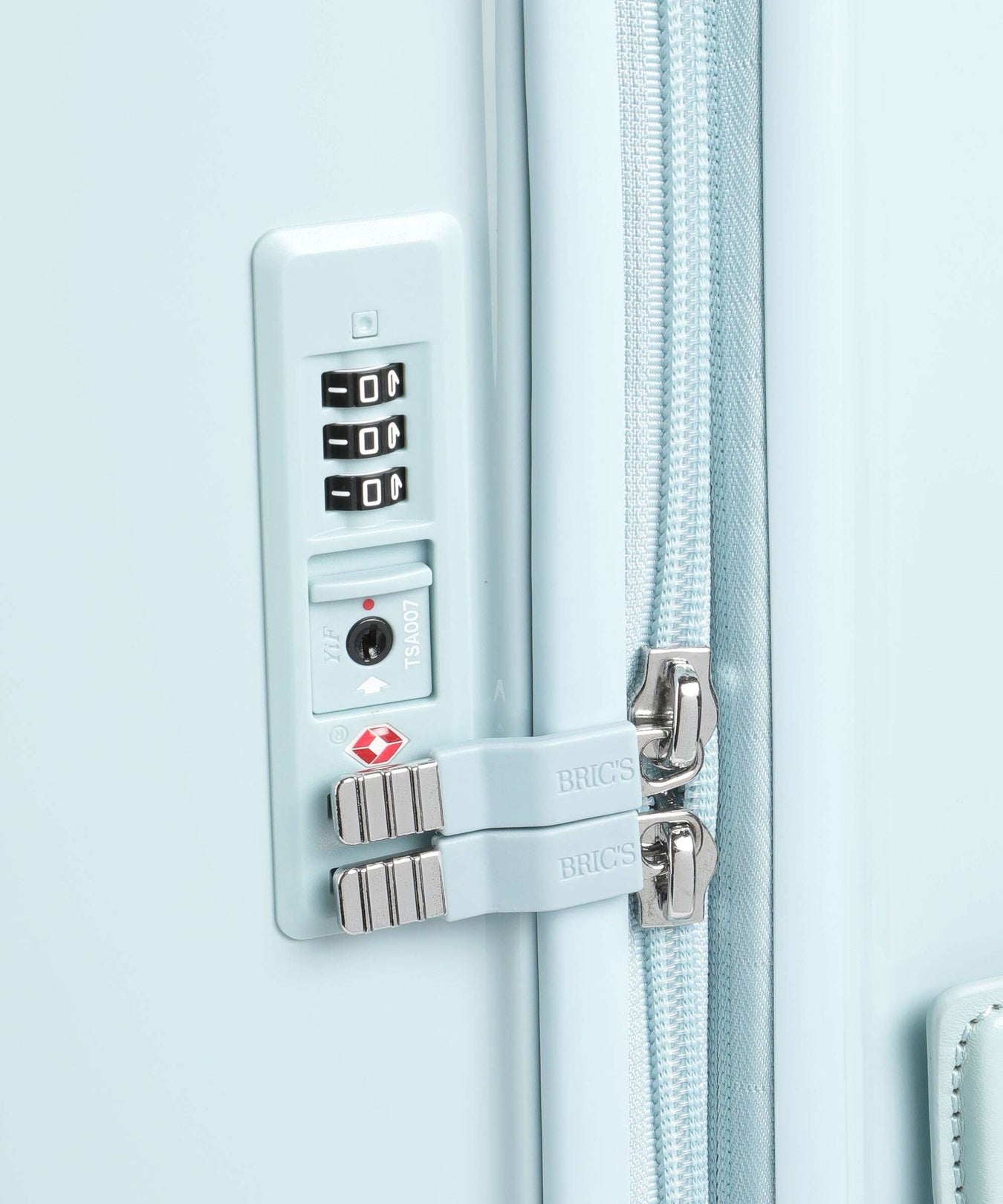 Brics Positano Spinner (4 wheels) hellblau