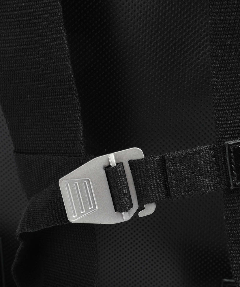 Brooks England Pickwick Reflective Leather Small Rolltop backpack black